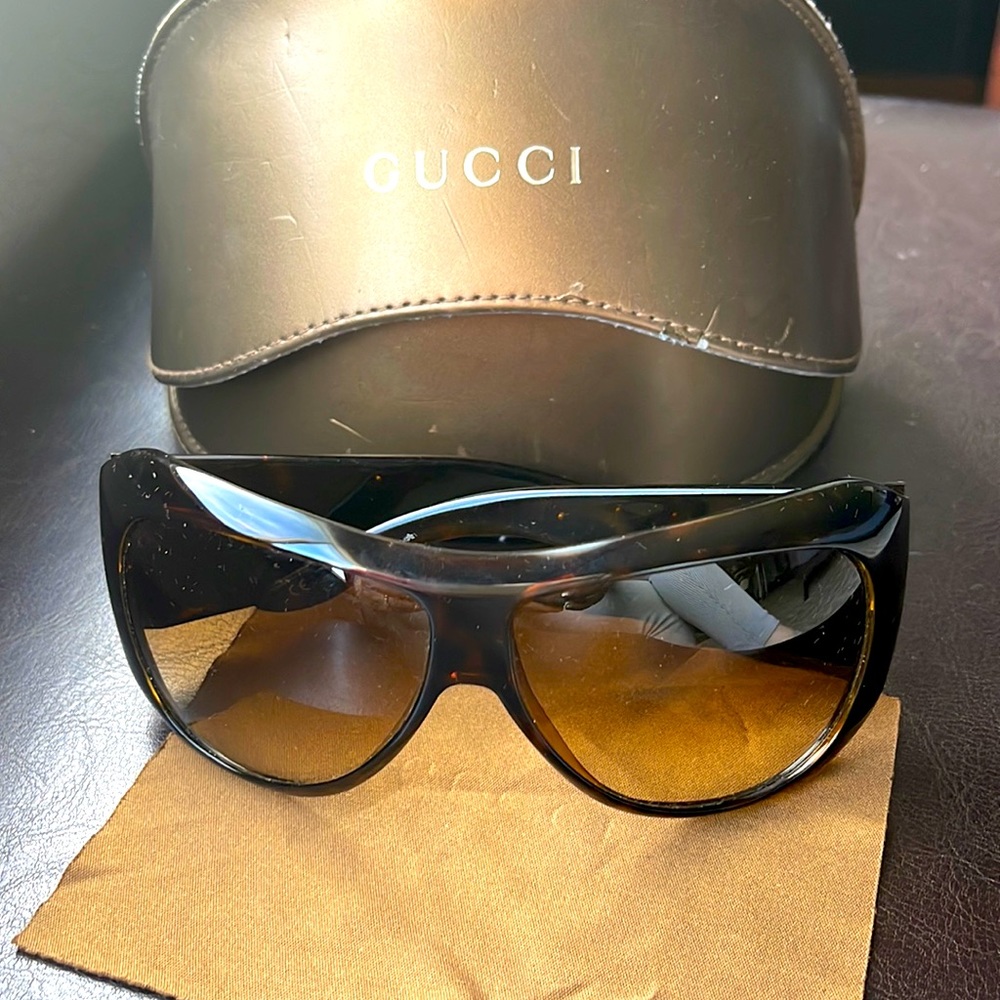 Gucci Sunglasses New